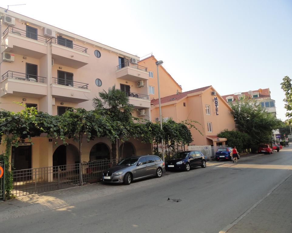 Apartments Mare Budva Eksteriør bilde