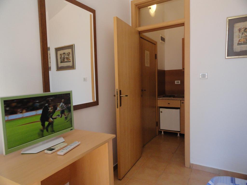 Apartments Mare Budva Eksteriør bilde