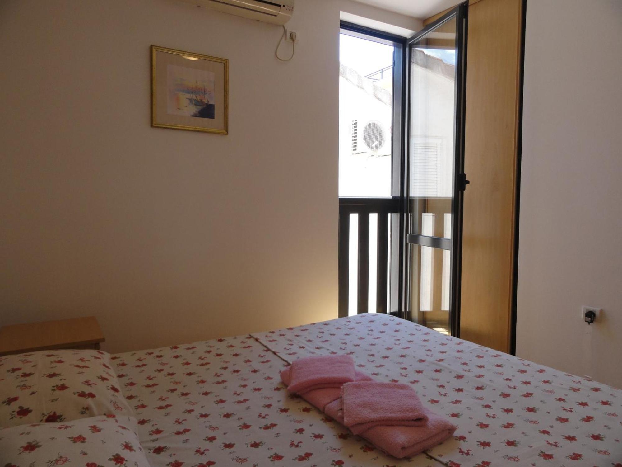 Apartments Mare Budva Eksteriør bilde