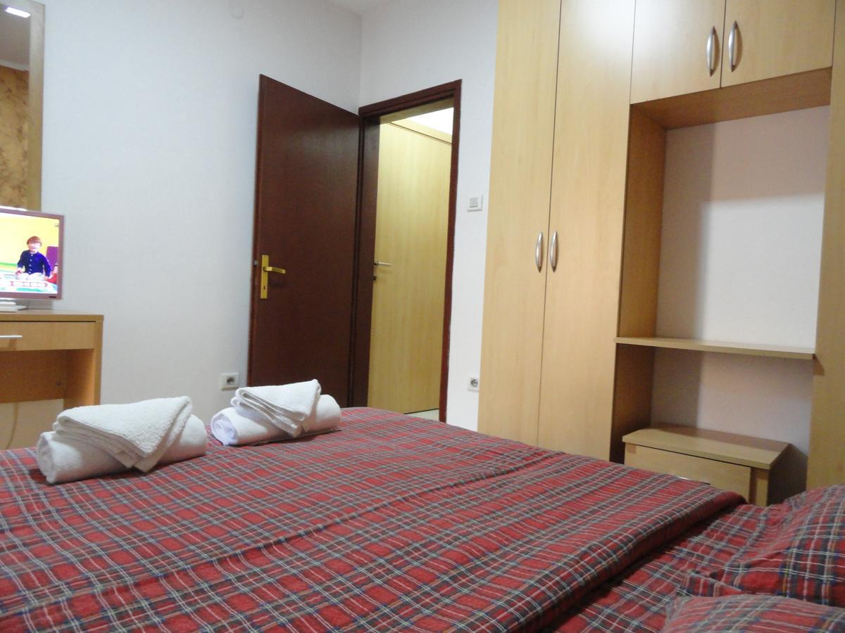 Apartments Mare Budva Rom bilde