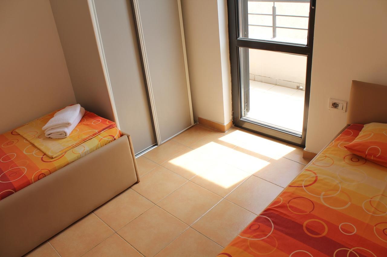Apartments Mare Budva Eksteriør bilde