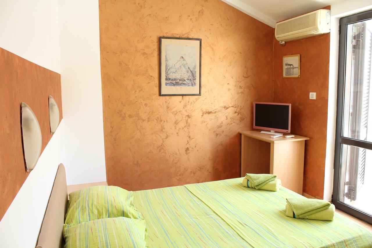 Apartments Mare Budva Eksteriør bilde