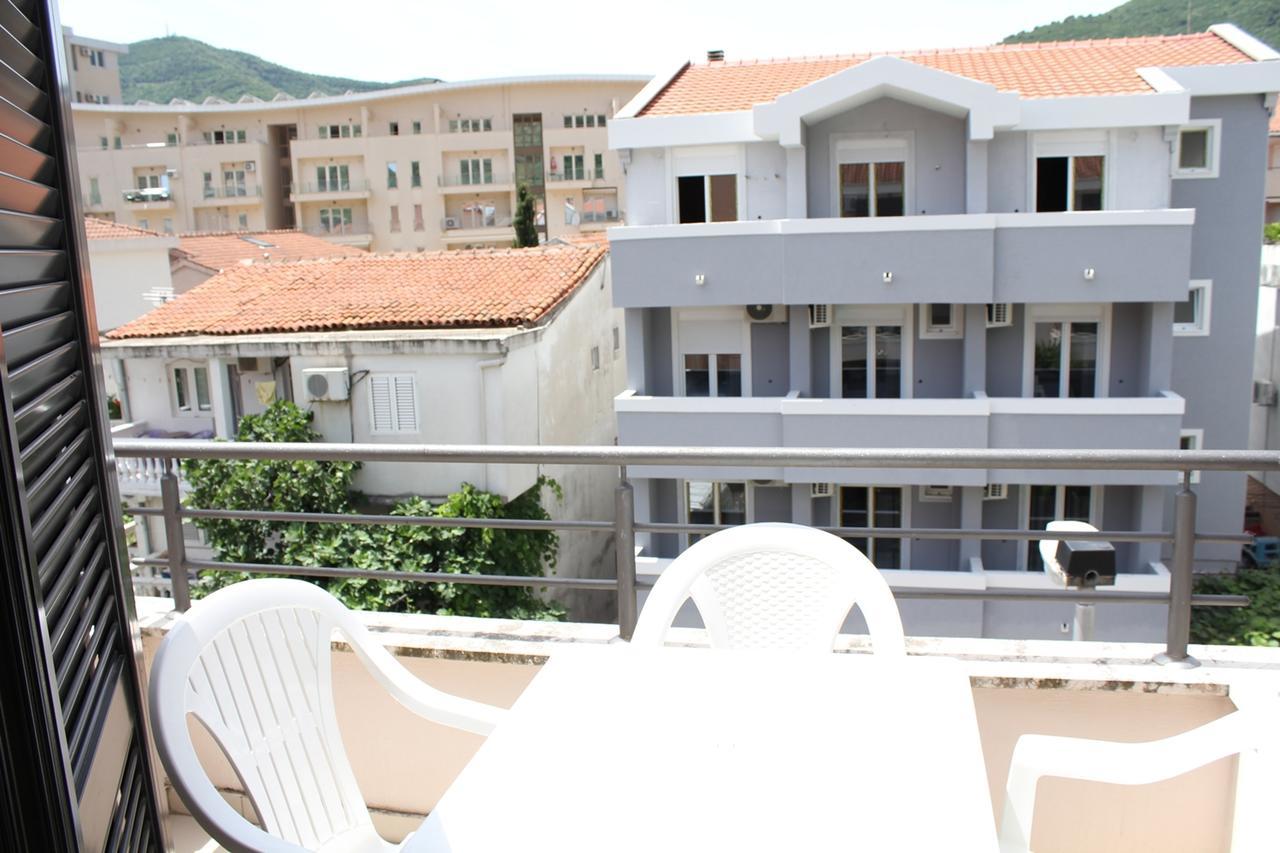 Apartments Mare Budva Rom bilde
